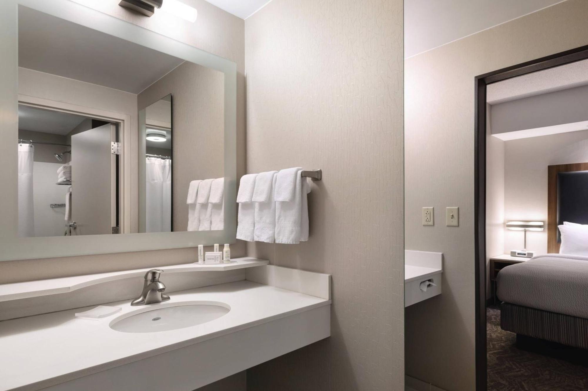 Springhill Suites By Marriott Syracuse Carrier Circle East Syracuse Eksteriør billede