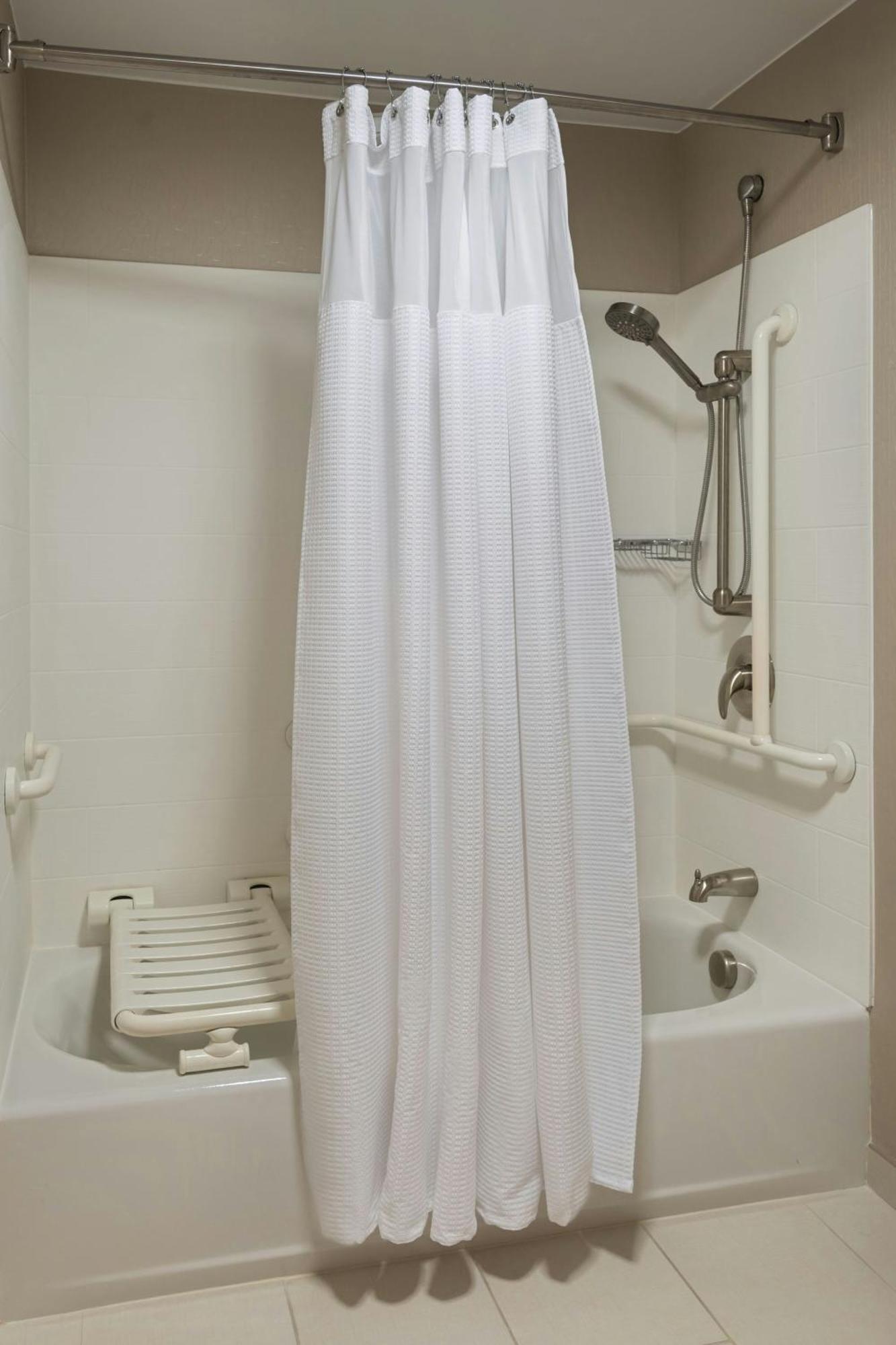 Springhill Suites By Marriott Syracuse Carrier Circle East Syracuse Eksteriør billede